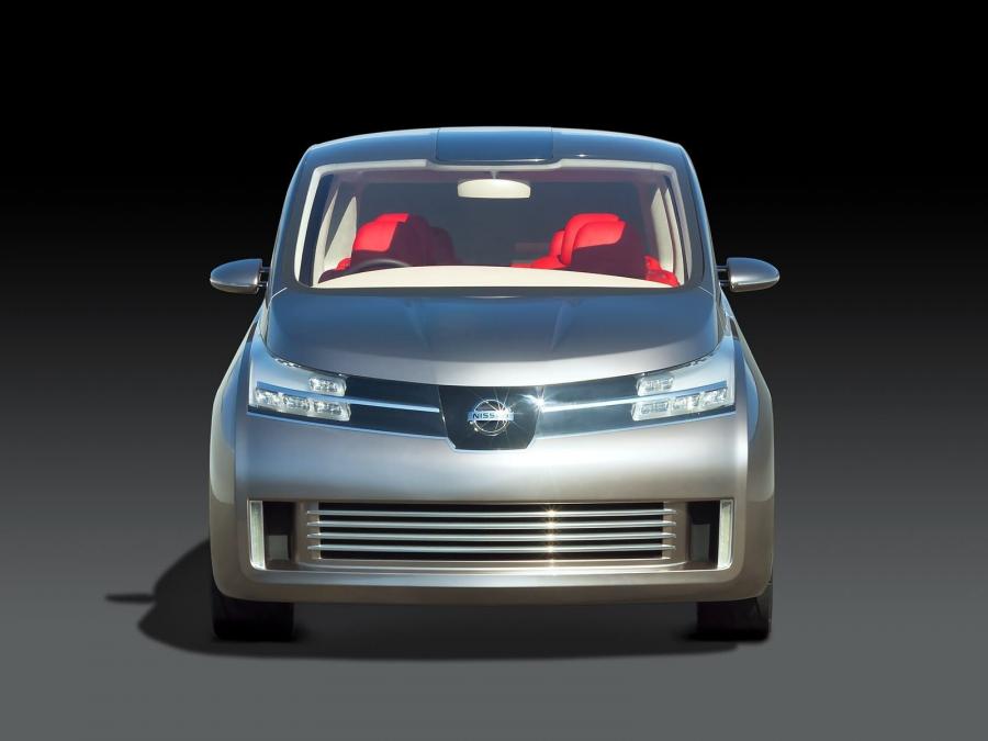  Nissan Amenio 2005 года  (фото 17 из 21)